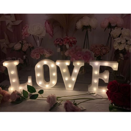 Letters with Led Lights 'LOVE' 21cm